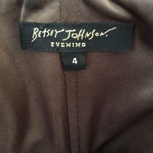 Betsey Johnson Tops - Betsy Johnson evening sequin gold strapless top Betsey Johnson Tops - Betsy Johnson evening sequin gold strapless top